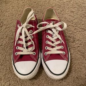 Maroon converse